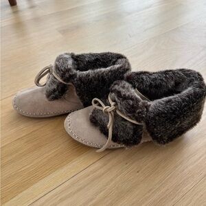 Toms Zahara moccasin bootie